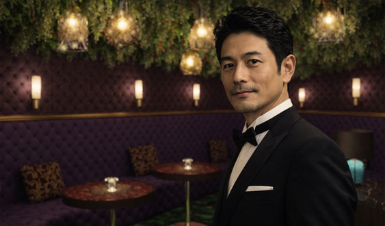 正社員ウエイター業務で40万円からの高額スタート！